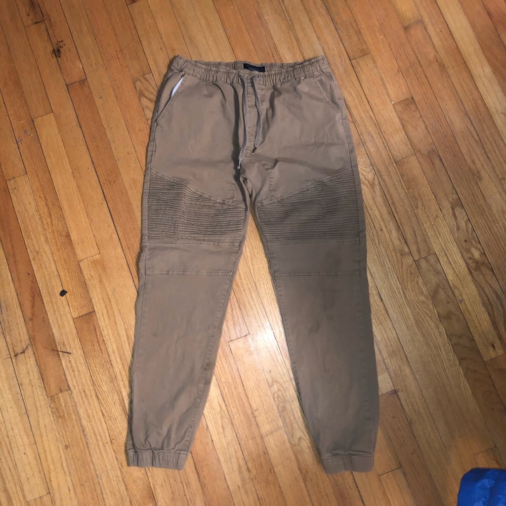 Used Men’s Khaki Joggers